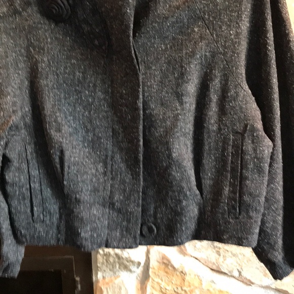 Jacket - Picture 4 of 7